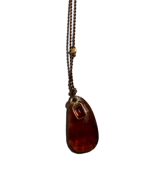 MARGARET SOLOW | Hessonite & Sapphire 18k