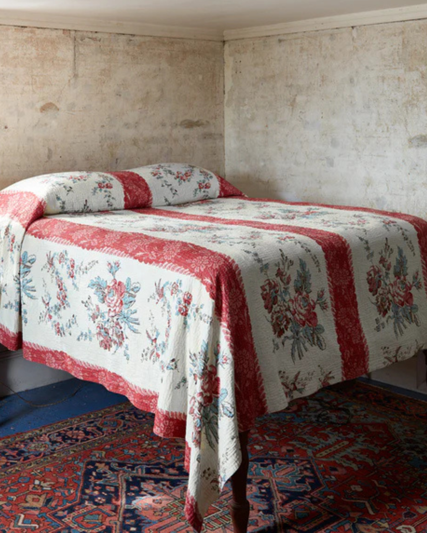 18 c. French Floral King Bedcover