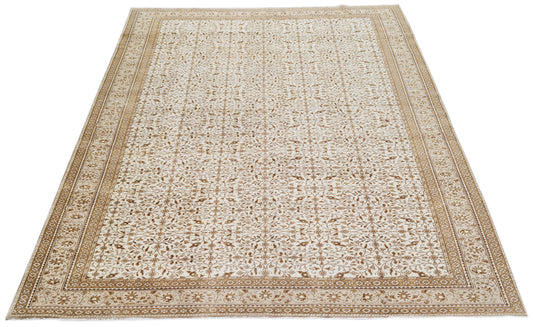 Vintage Turkish 6' 6" X 9' 6"