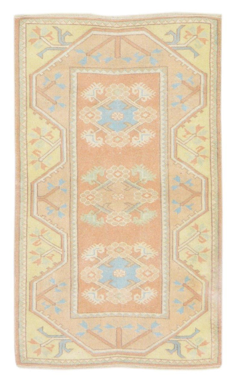 Vintage Turkish Anatolian 2' 8" X 4' 7"