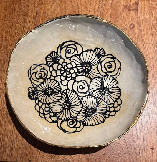 HSIEH CLAY | Handmade Stoneware Large Serving Bowl – Floral 22kt Gold
