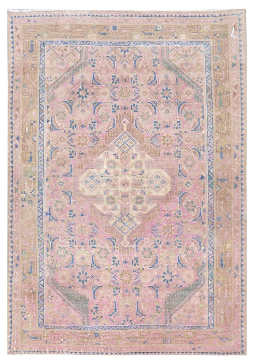 Vintage Turkish Anatolian 3'7" X 5'4"