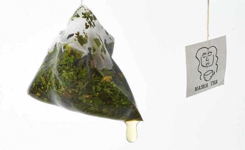 Masha tea tins