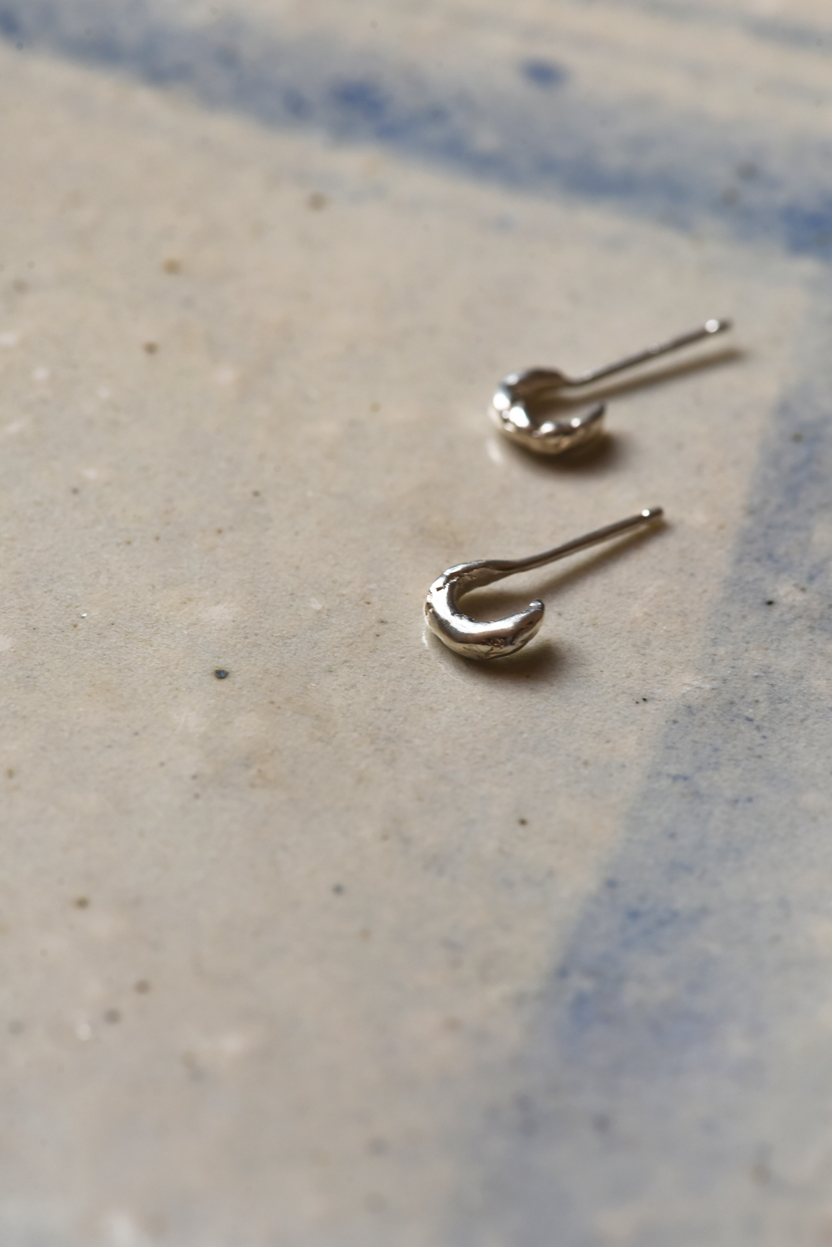 8.6.4 | Small Earring Stud