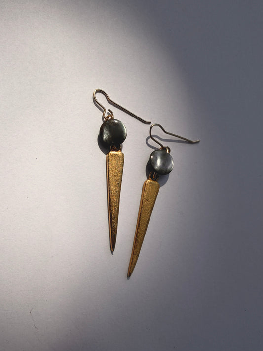 JADEWATER DESIGN | Silvery Button Discs w Vermeil Spear Drop Earrings