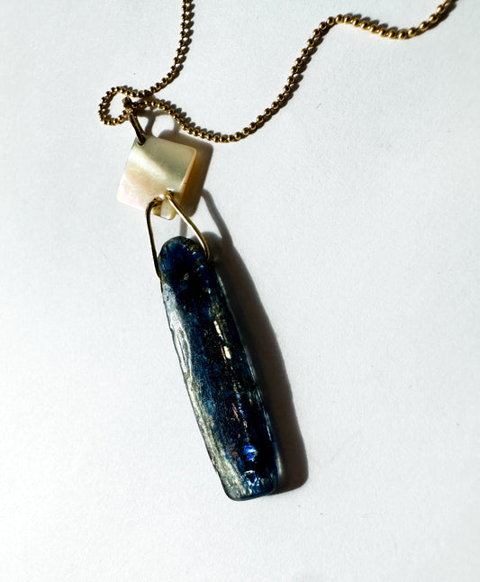 JADEWATER DESIGN | Iridescent Cufflink with Blue Kyanite Drop