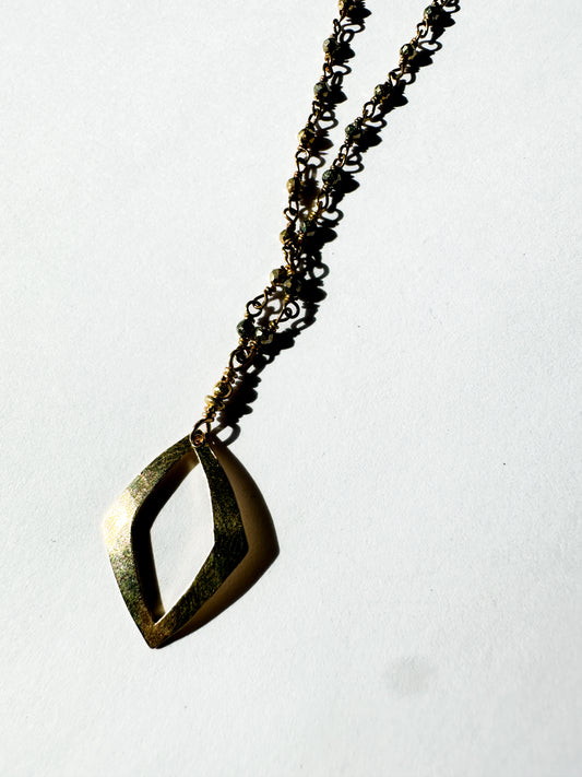 ROBIN HALEY | 14K Gold Plated Scalloped Necklace w/ Pyrite Gemstone Beads Necklace