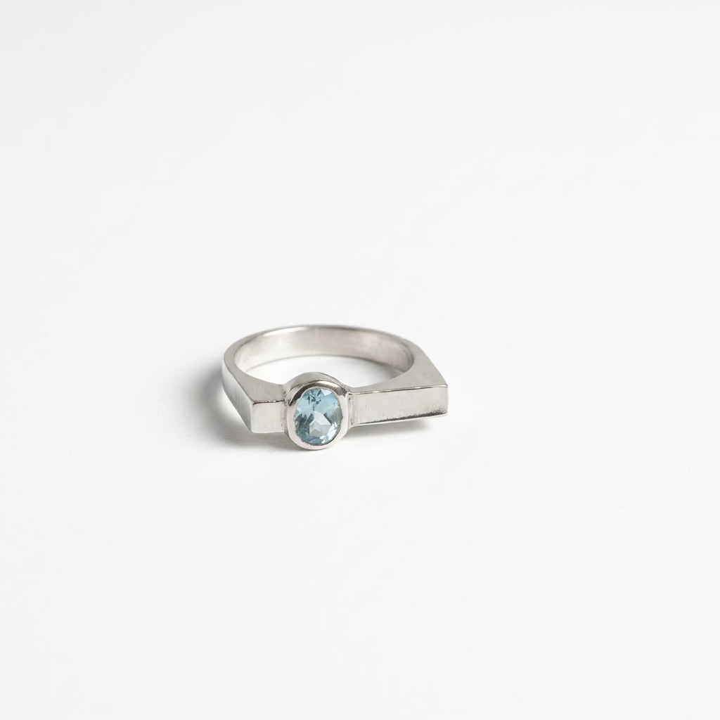 SELAH VIE | Aquamarine Oval Signet Ring - 15th Anniversary Special Edition
