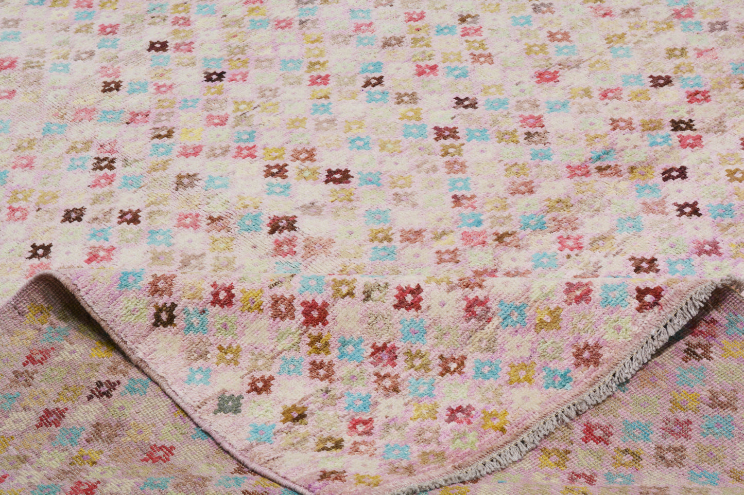 Moroccan Mille Fleur 6' 6" X 9' 6"