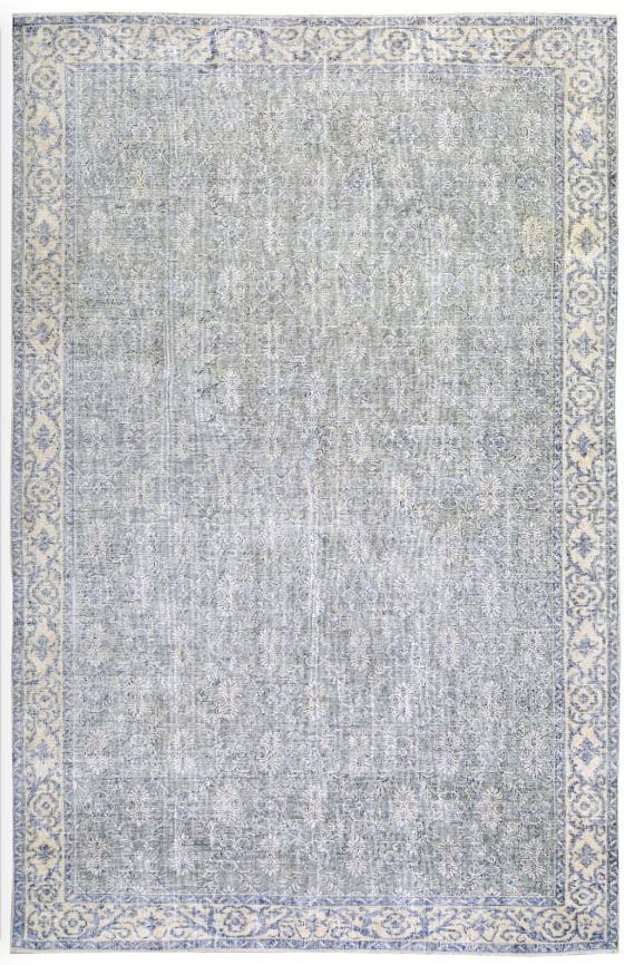 Vintage Turkish Anatolian 6'6" x 10'2