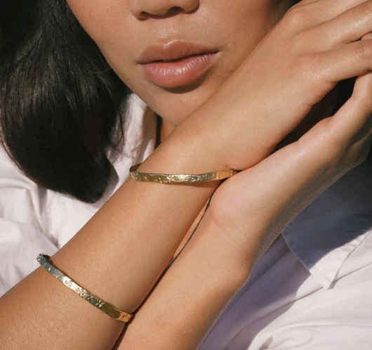 SATOMI STUDIO | Sky Cluster Flat Bangle