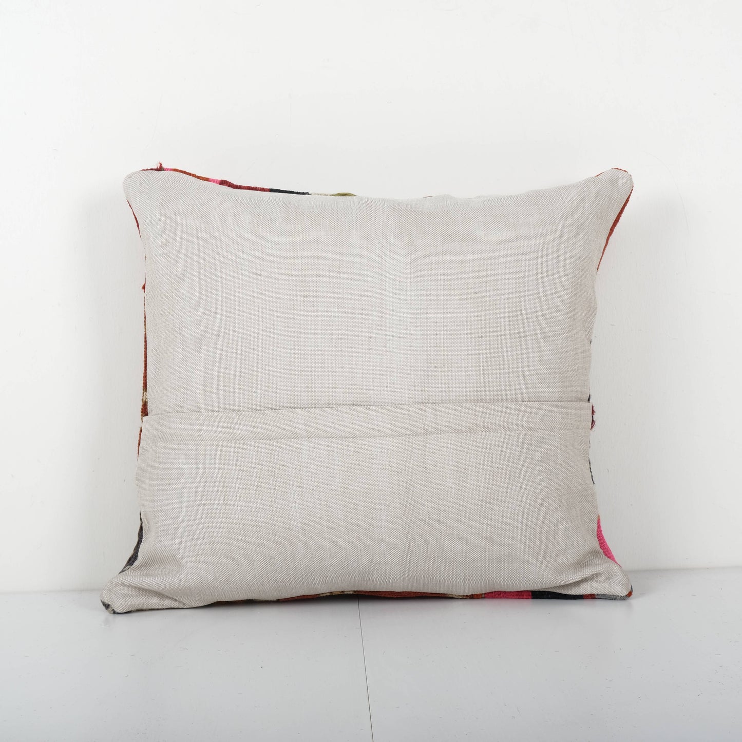 Hand Embroidery, Kurdish rug Pillow | 18" x 19"