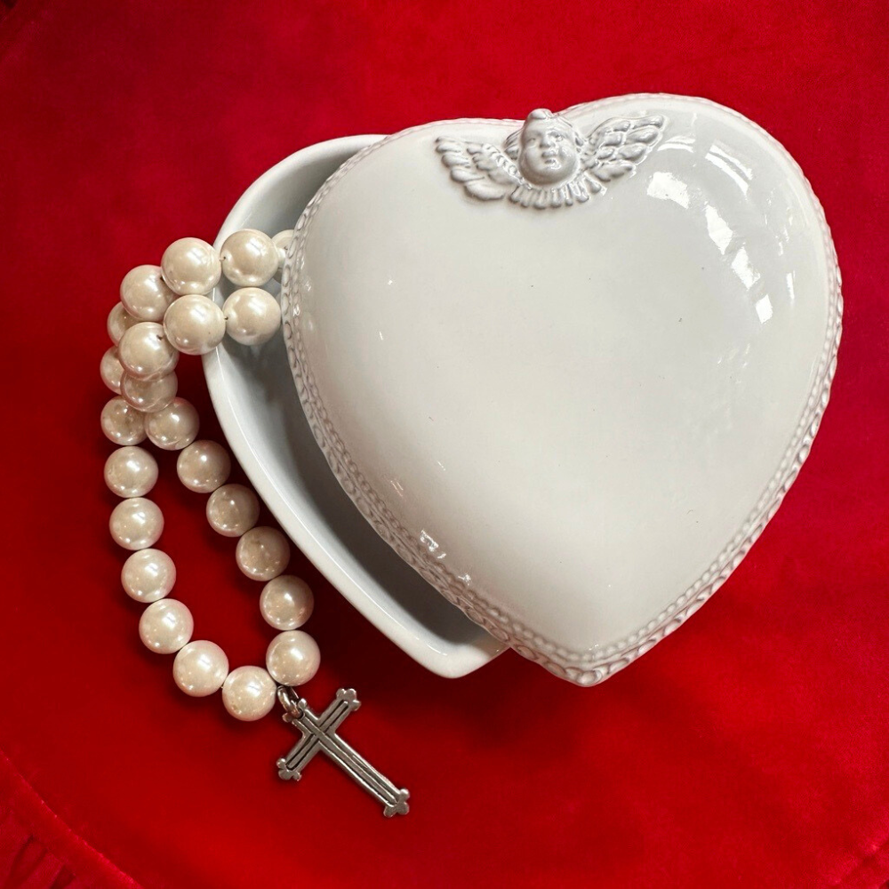 Cherubino Heart Box - New