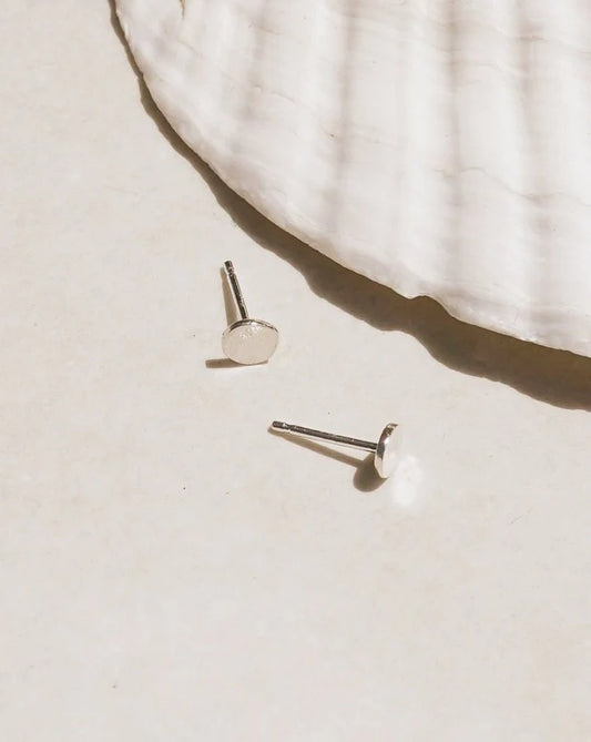 SATOMI STUDIO | Full Moon Studs