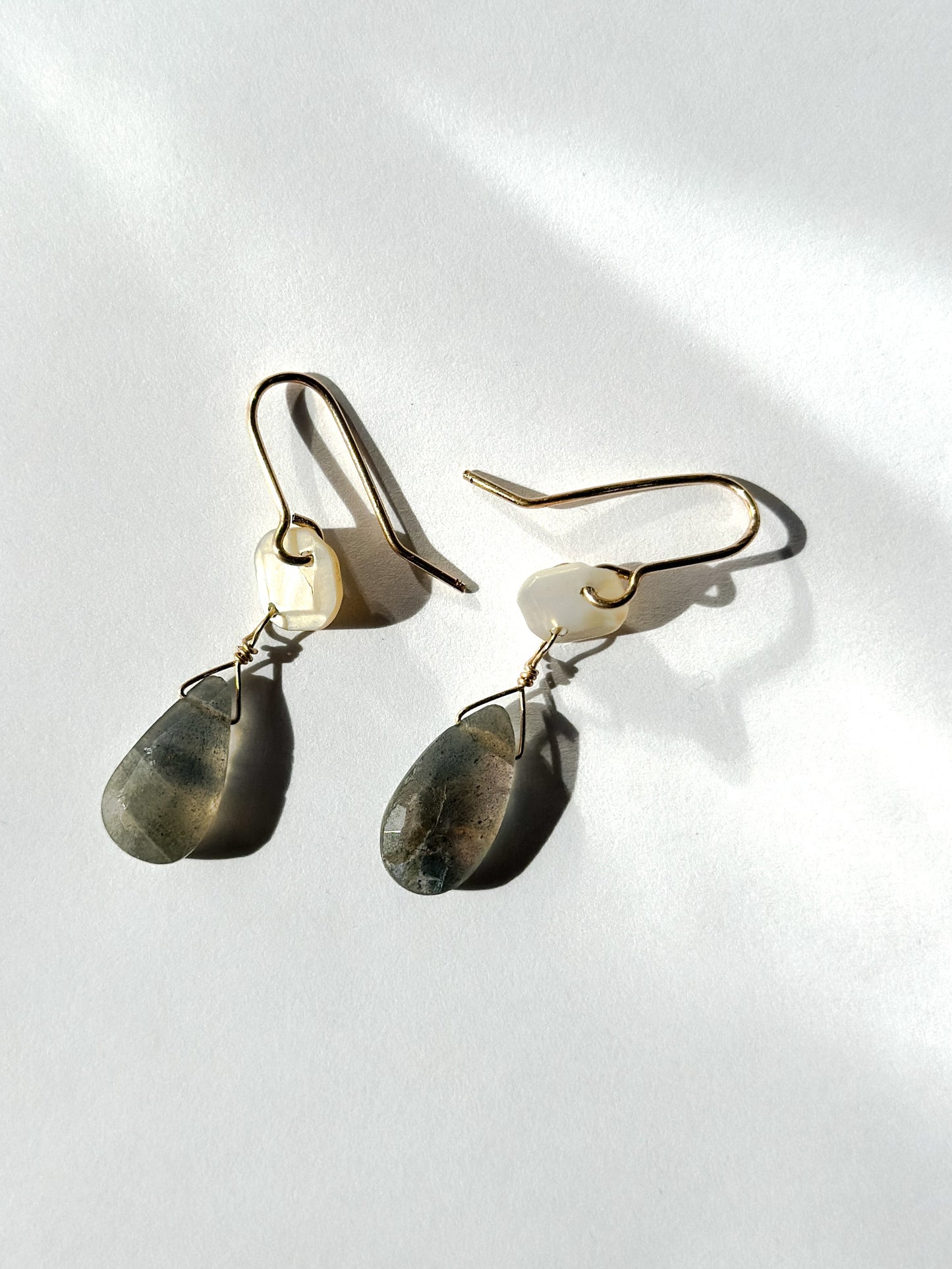 JADEWATER DESIGN | Mini Mother of Pearl Carving With Labradorite Drop Earring
