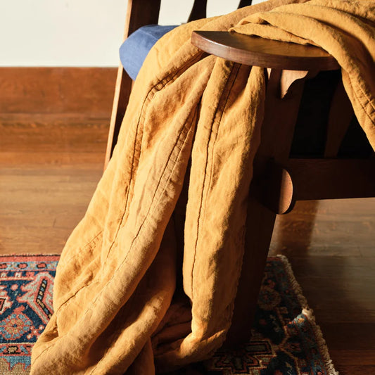 Horizon Quilt in Honey