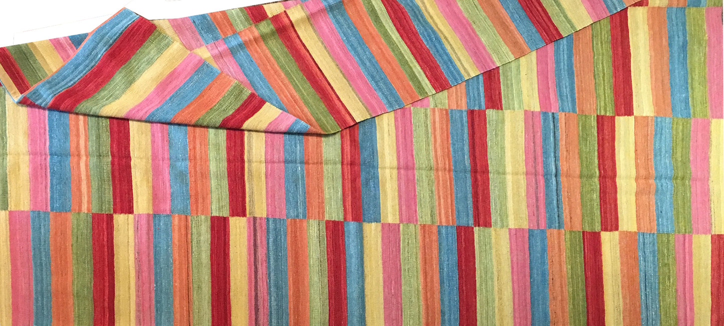 Vintage Kilim 6'8"X8'10"