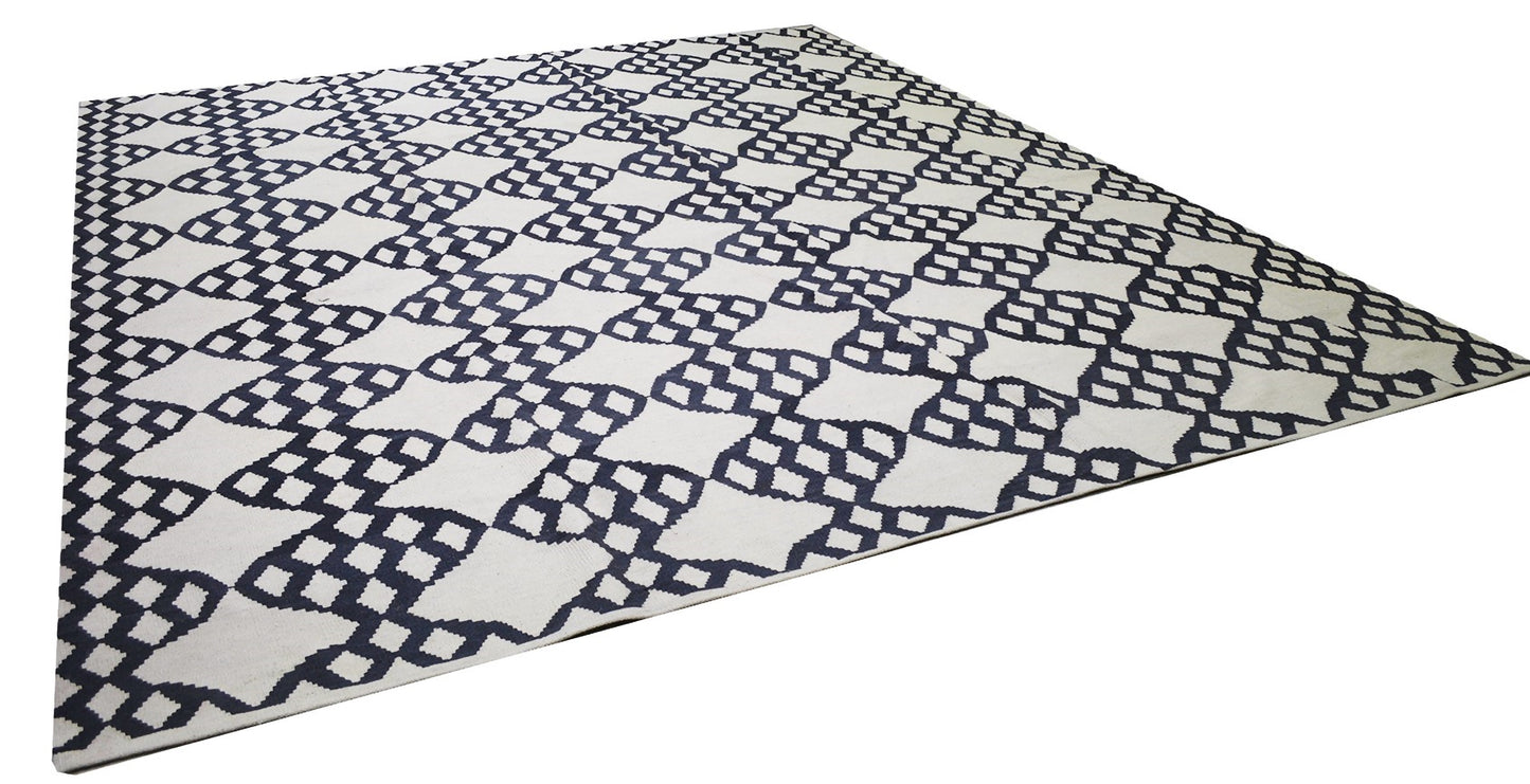 Turkish Anatolian Kilim 8'8" x 11'2"