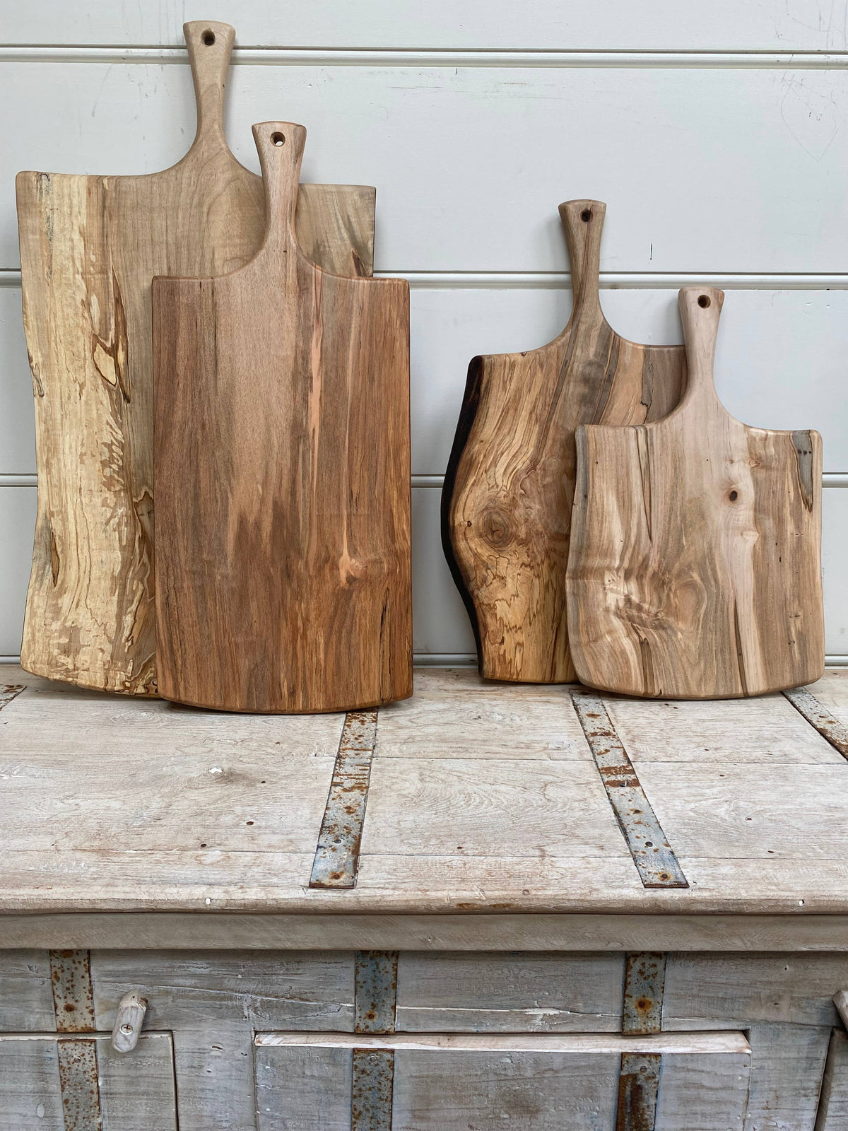 PETERMANS | 21" Ambrosia Maple Serving Board W/ Handle