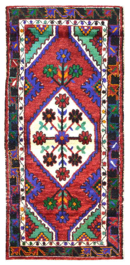 Vintage Turkish Anatolian - 2’ 7" x 5’ 9"