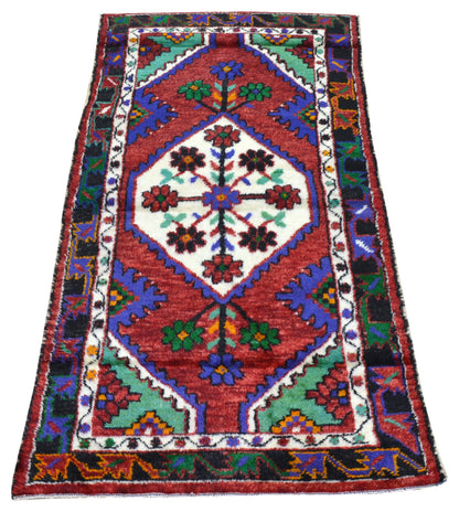 Vintage Turkish Anatolian - 2’ 7" x 5’ 9"