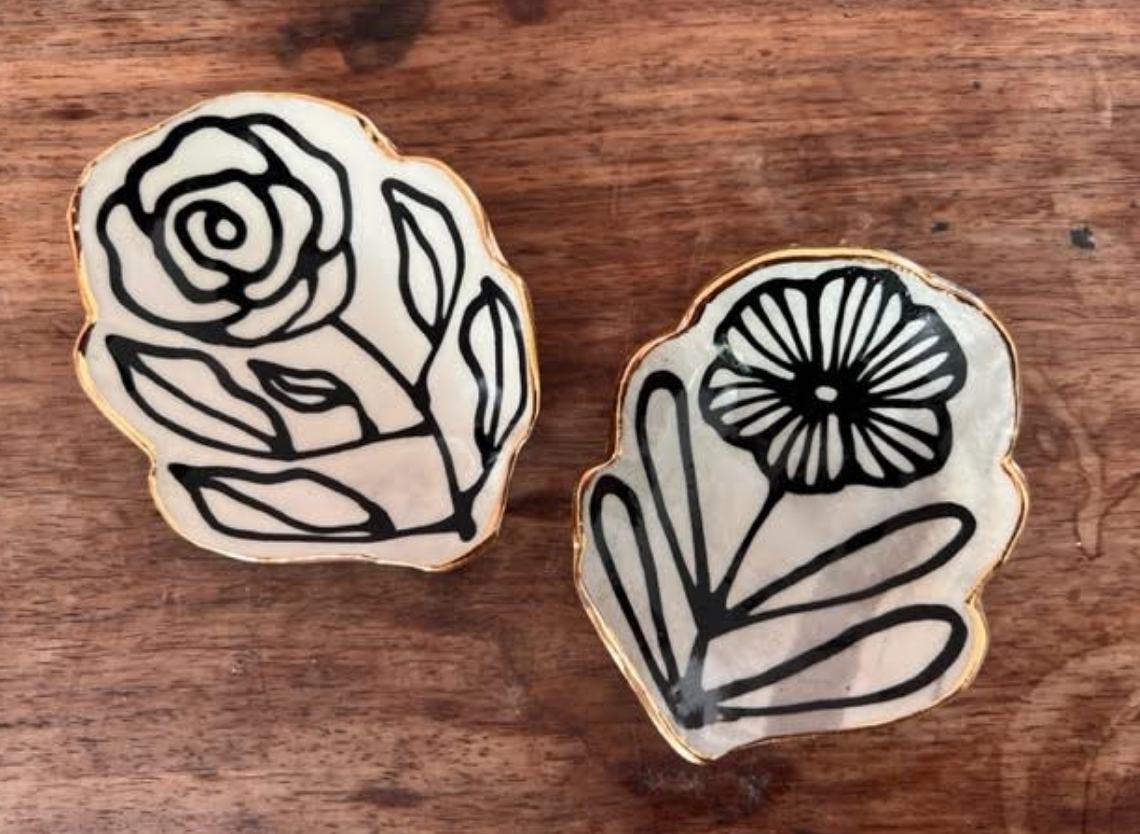 HSIEH CLAY  | 3" Handmade Floral Shape Ceramic Catchall 22K Jewelry Dish