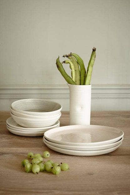 Pinch Pitcher - White