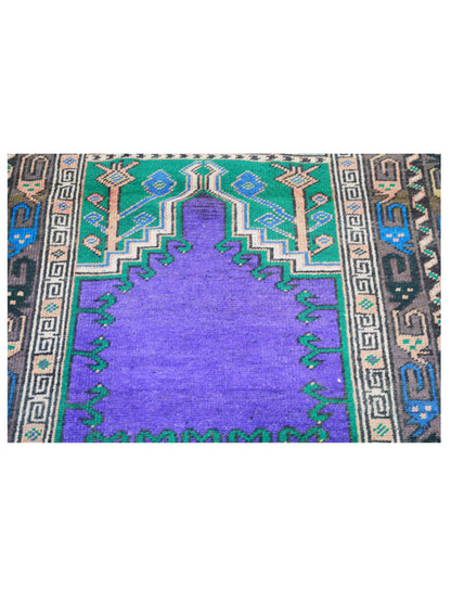 Vintage Turkish Anatolian 3' 1" X 5' 0"