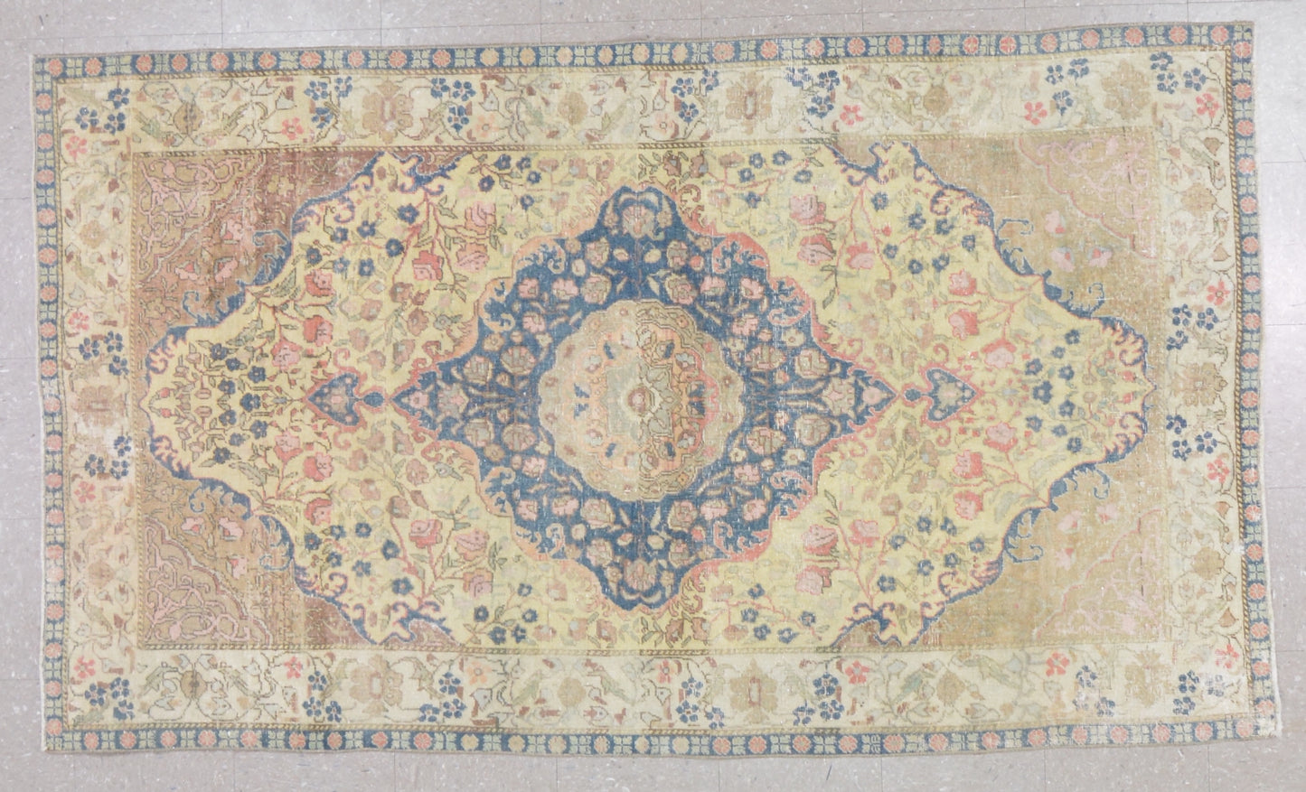 Vintage Turkish Anatolian 4' 5" x 7' 7"
