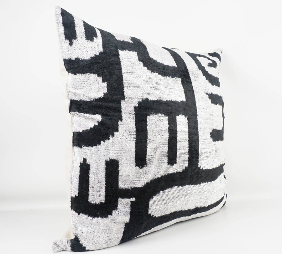 HANDMADE IKAT SILK/VELVET PILLOW | 24