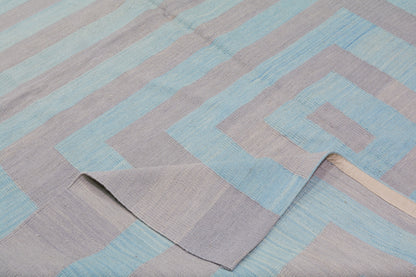 Kilim 6'0 x 7"8