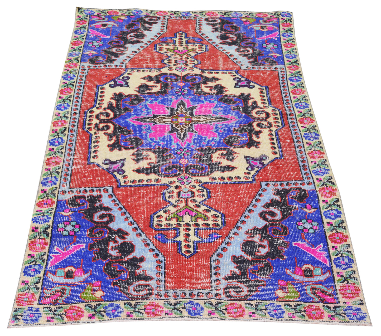 Vintage Turkish Anatolian 4' 0" X 7' 2"