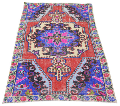 Vintage Turkish Anatolian 4' 0" X 7' 2"