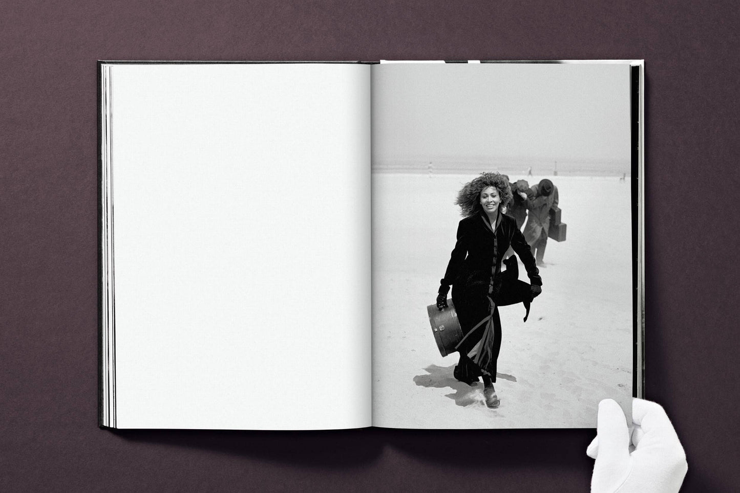 Tina Turner by Peter Lindbergh (German, French, English)