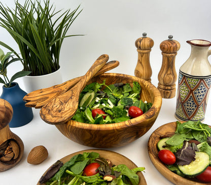 Olive Wood Family Salad Bowl: 11"