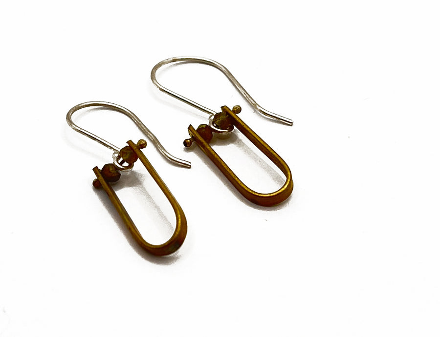 Hinge Brass Earrings with Garnet