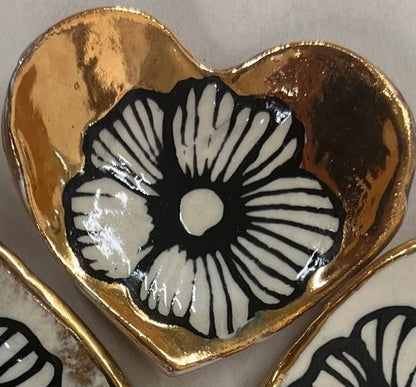 HSIEH CLAY | Gilded Floral Handmade Heart-Shaped Drenched in 22K Gold