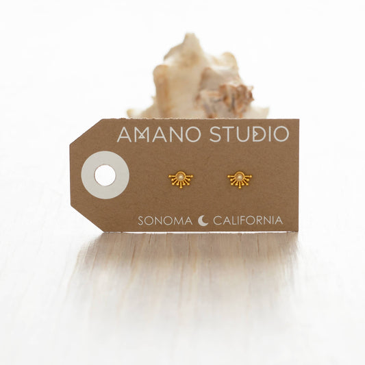 Rays of Light Stud Earrings with Pearl
