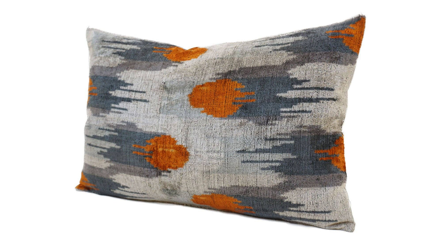 IKAT SILK/VELVET PILLOW | 16" x 24"