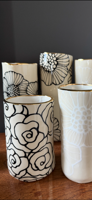 HSIEH CLAY | Ceramic Floral Cylinder Short & Wide Vase 22K Gold Accents