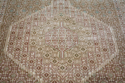 Vintage Turkish Anatolian 4' 1" X 5' 1"