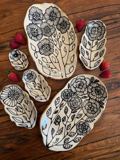 HSIEH CLAY | 5" Handmade Floral Shaped 22K Ceramic Catchall Jewelry Dish