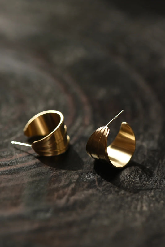 8.6.4 | Large Brass Hoops