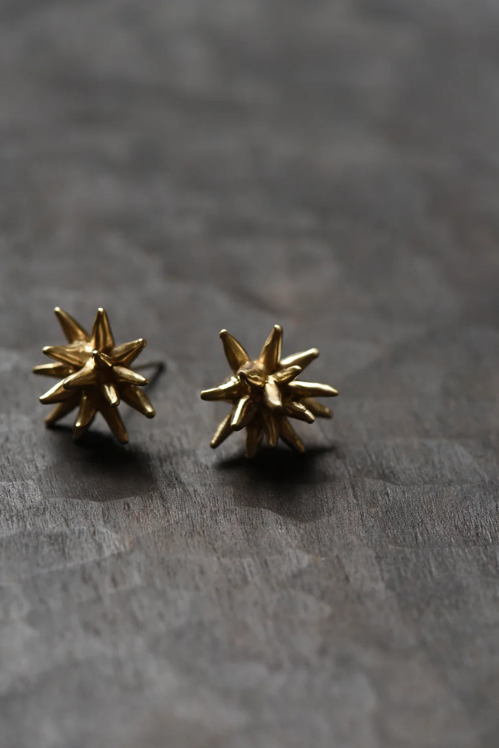 8.6.4 | Earring Stud Brass Large