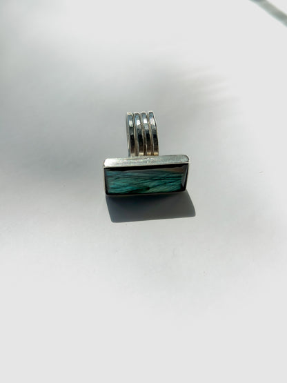 SONJA FRIES | Sterling Silver Labradorite Ring