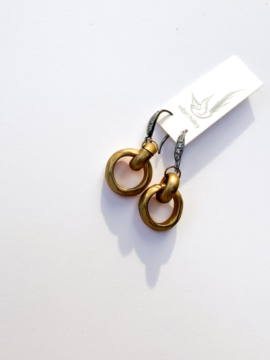 ROBIN HALEY | 14KY Gold Plated Chunky Chain Earring with White Topaz