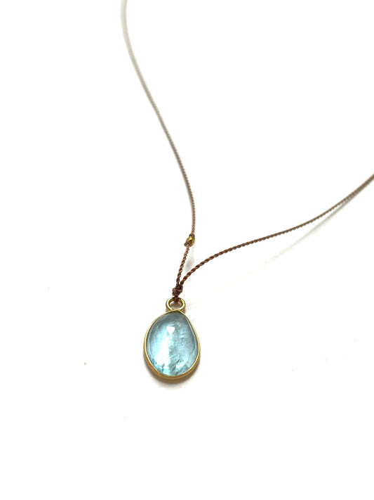 MARGARET SOLOW | Aquamarine 18K Bezel Necklace