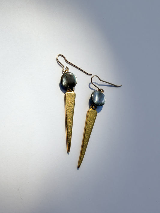 JADEWATER DESIGN | Silvery Button Discs w Vermeil Spear Drop Earrings