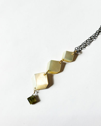 JADEWATER DESIGN | Cube Shell Necklace with Labradorite