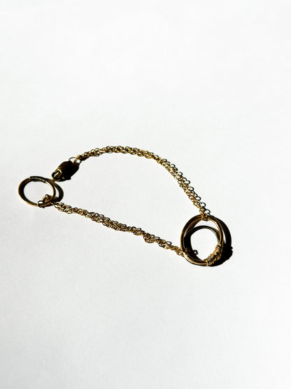 Colleen Mauer Designs | Oval and Delicate Chain Bracelet